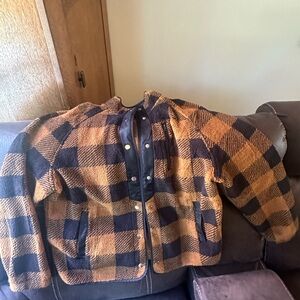 Zeagoo Black and Brown Plaid Jacket